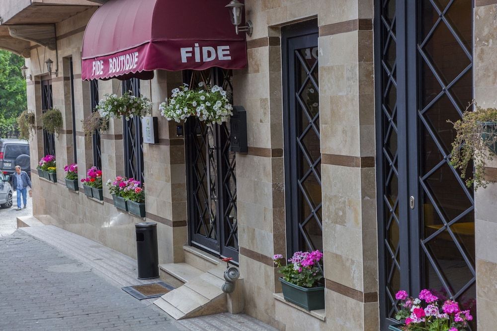 undefined Fide Hotel 6