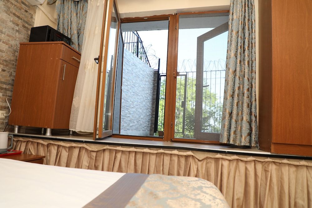 Sea House Suites Economy Single Room, Garden View, Basement Floor 6