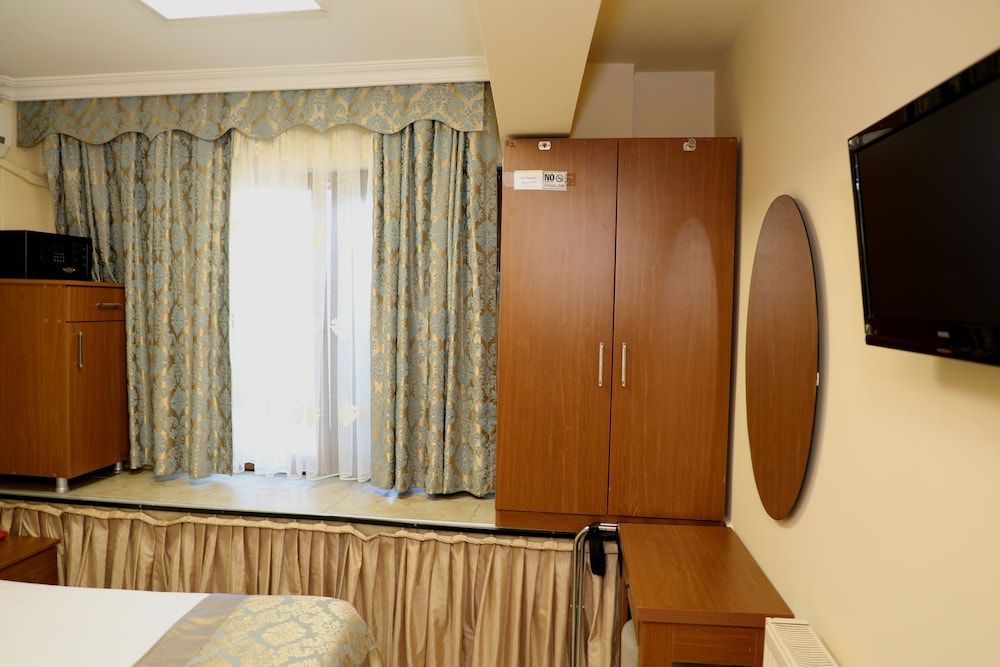 Sea House Suites Economy Single Room, Garden View, Basement Floor 8