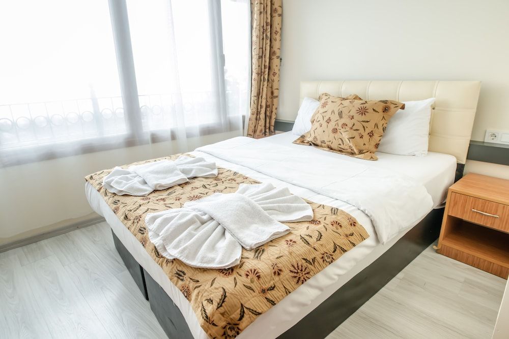 Camelot Apartment Deluxe Room, Sea View 2