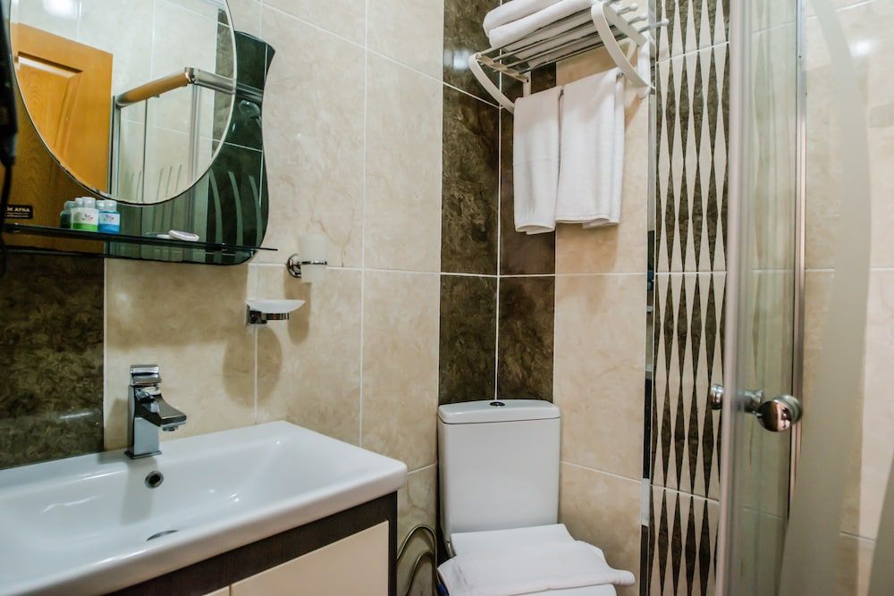 Camelot Apartment Comfort Room, Sea View 5