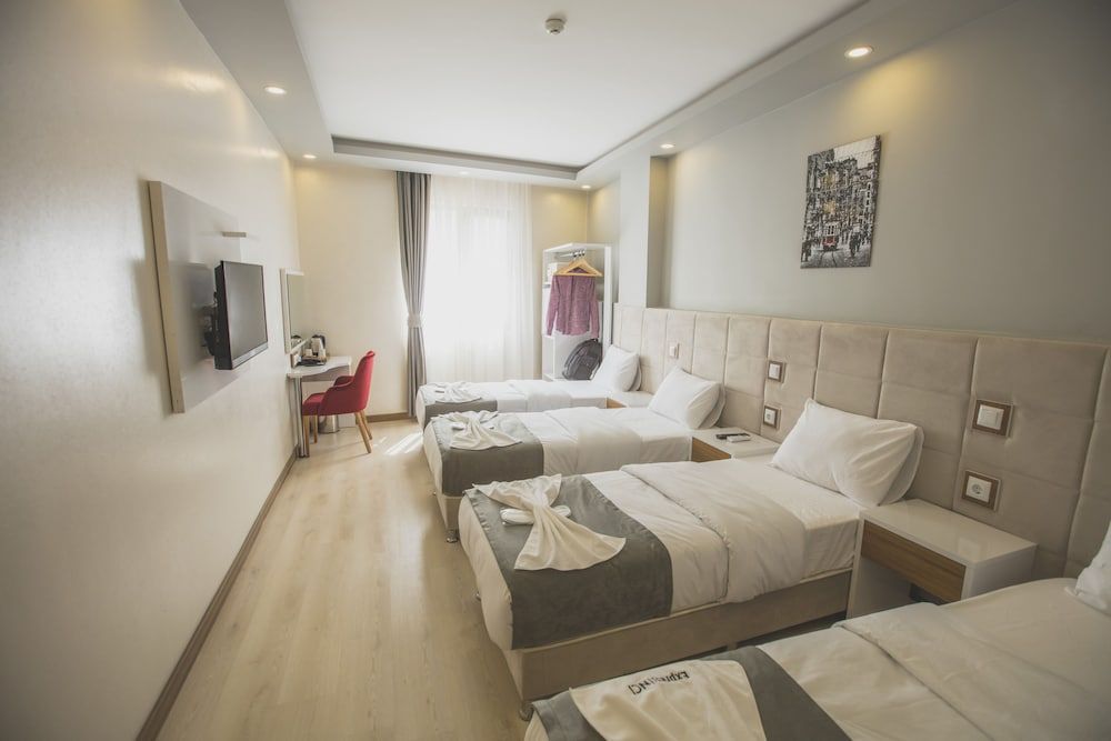 undefined Express Inci Airport Hotel 3