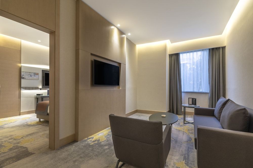 Suite, 1 Bedroom, Smoking