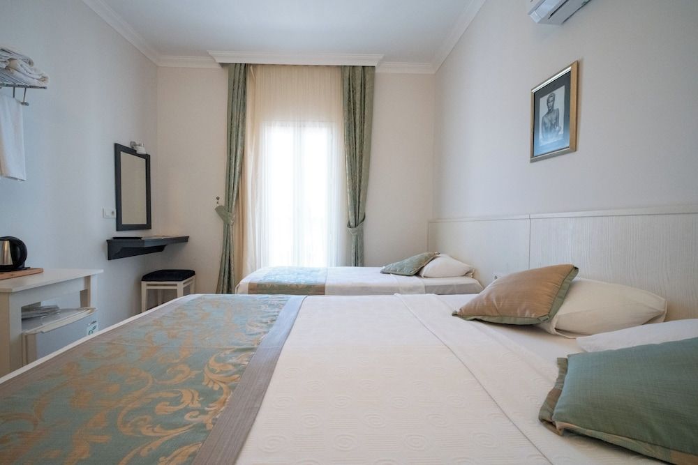 undefined Artemis Hotel 9