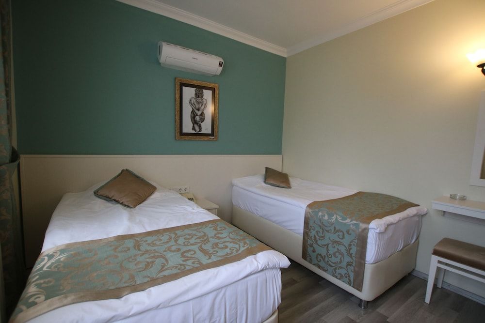 undefined Artemis Hotel 10