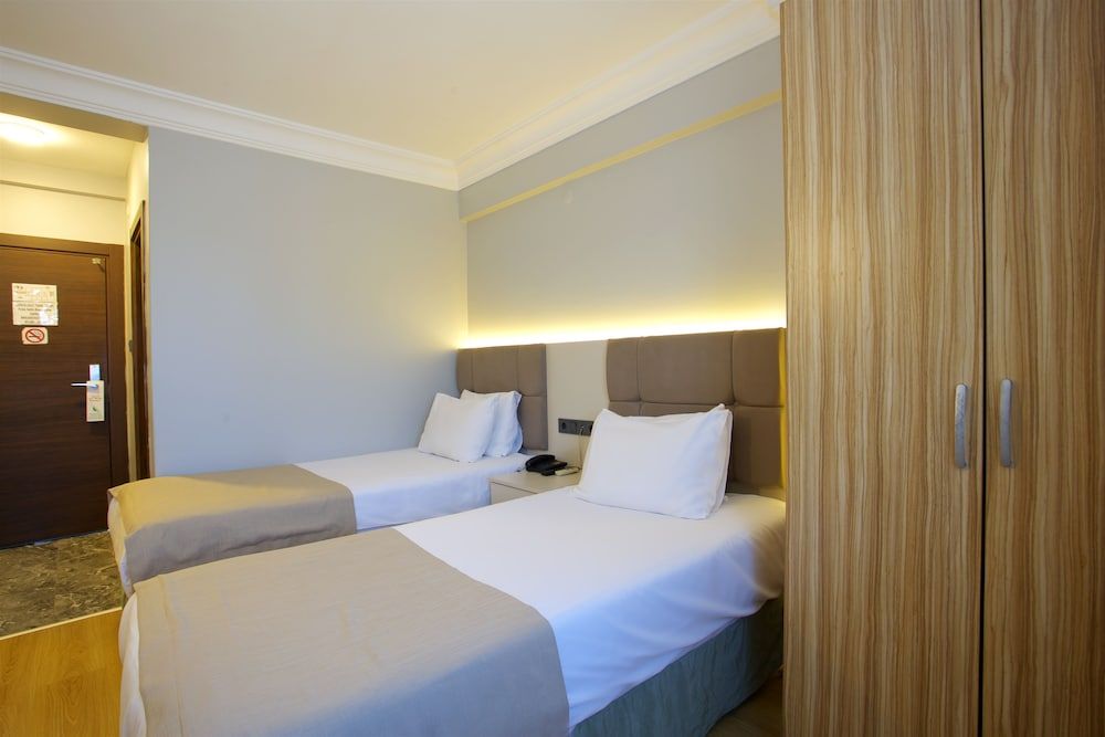 Grand Ant Hotel Standard Double or Twin Room 7