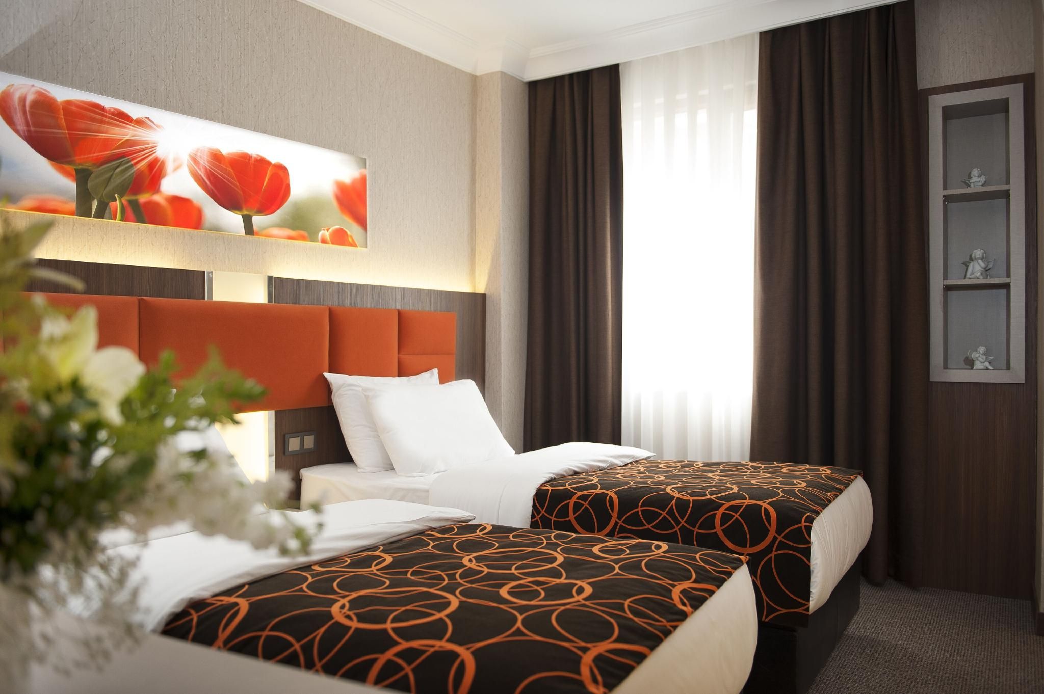 undefined Hotel Birbey 8