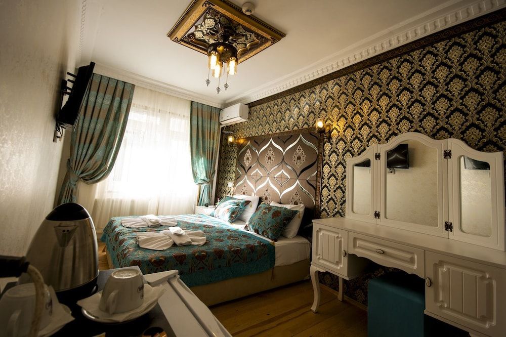 undefined Paris Garden Hotel Istanbul 8