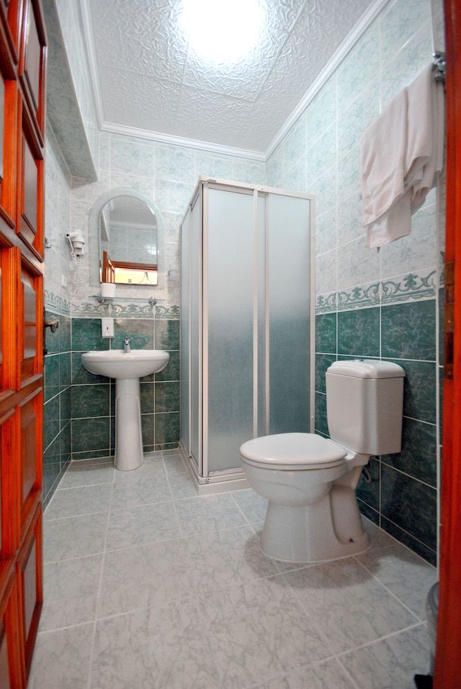 Side Hotel Double Room 4