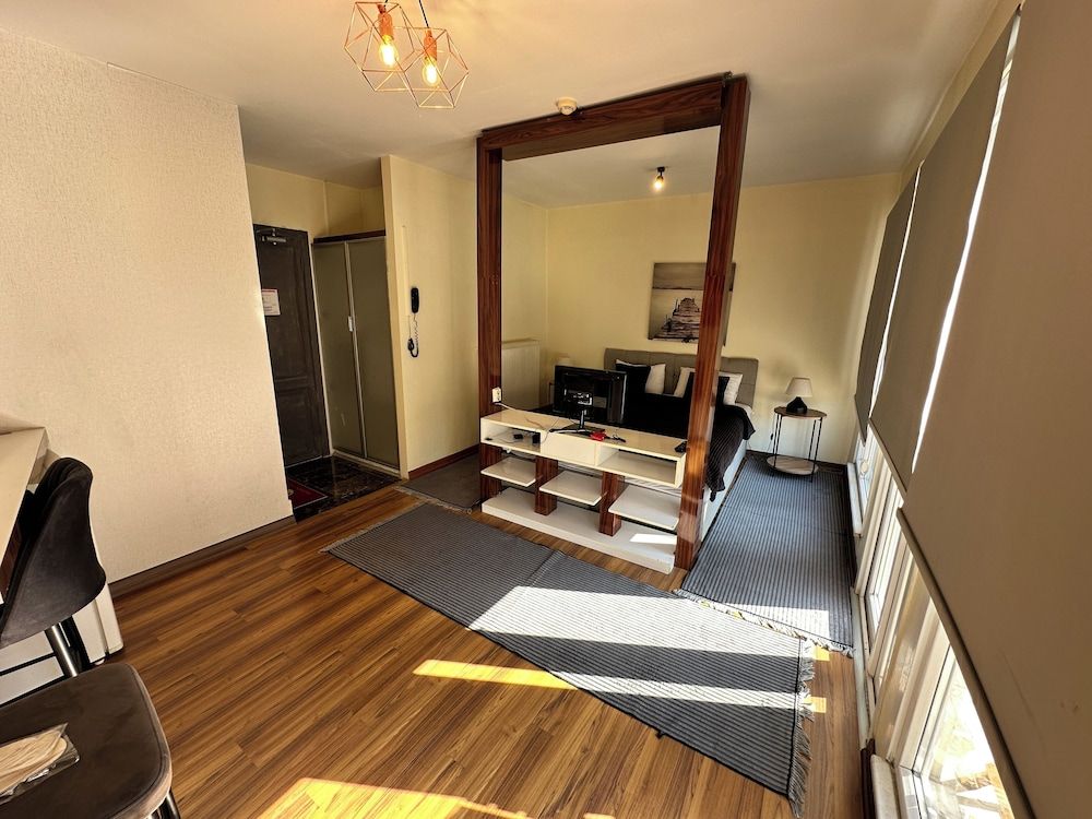 undefined New Pera 3