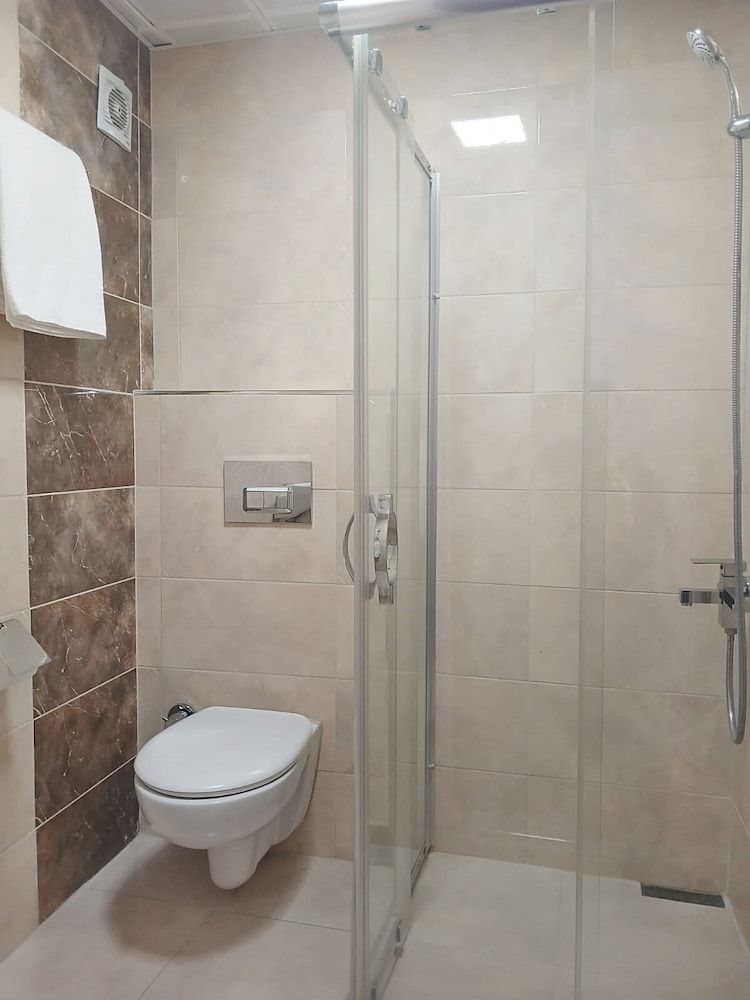 Hotel Sureyya Standard Double or Twin Room 9