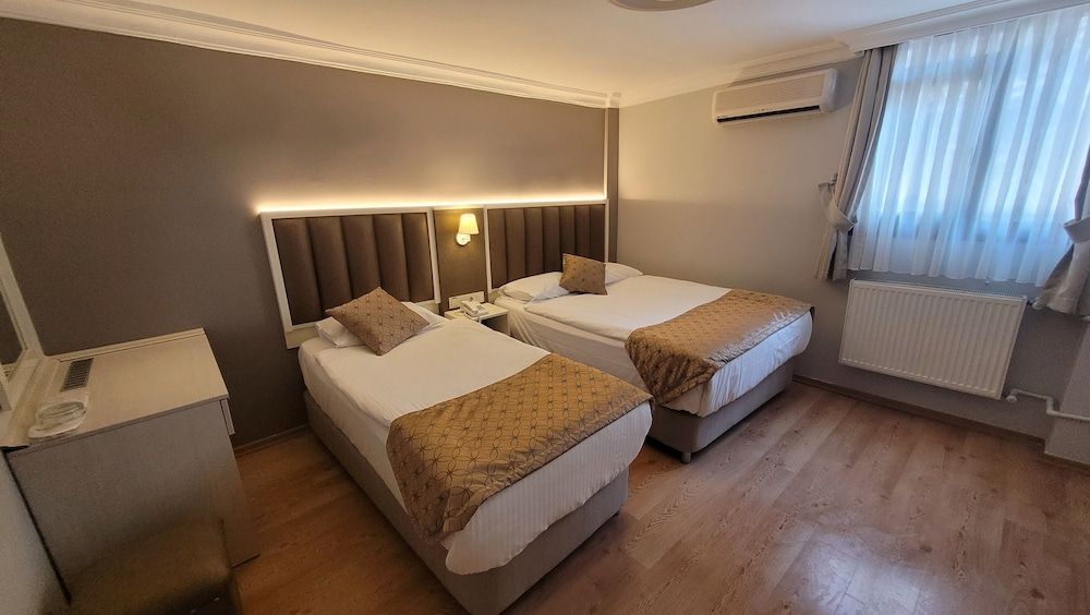 Hotel Sureyya Standard Double or Twin Room 5