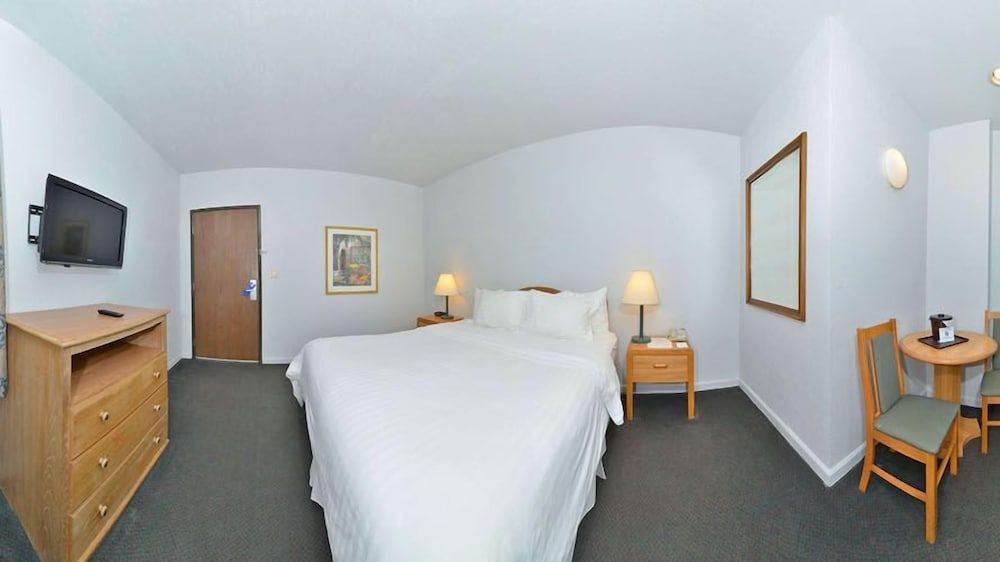 undefined Hotel Buena Vista 4