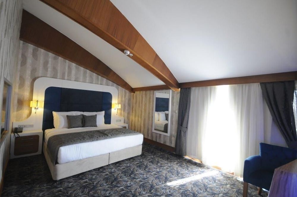 Elite Hotel Darica Junior Suite