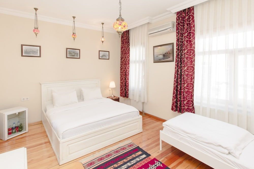 undefined Cheers Lighthouse 5