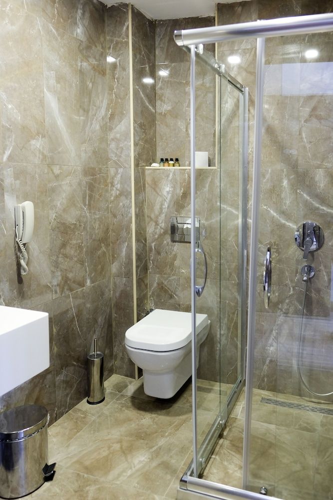 undefined Cheers Lighthouse 9