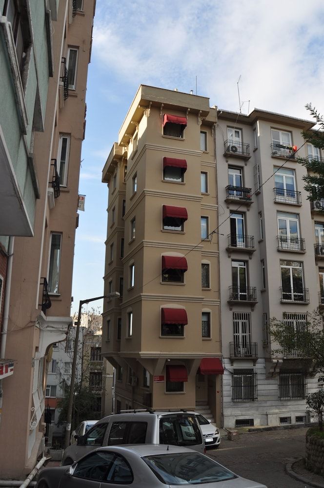 undefined Hotel Taksim Home 3