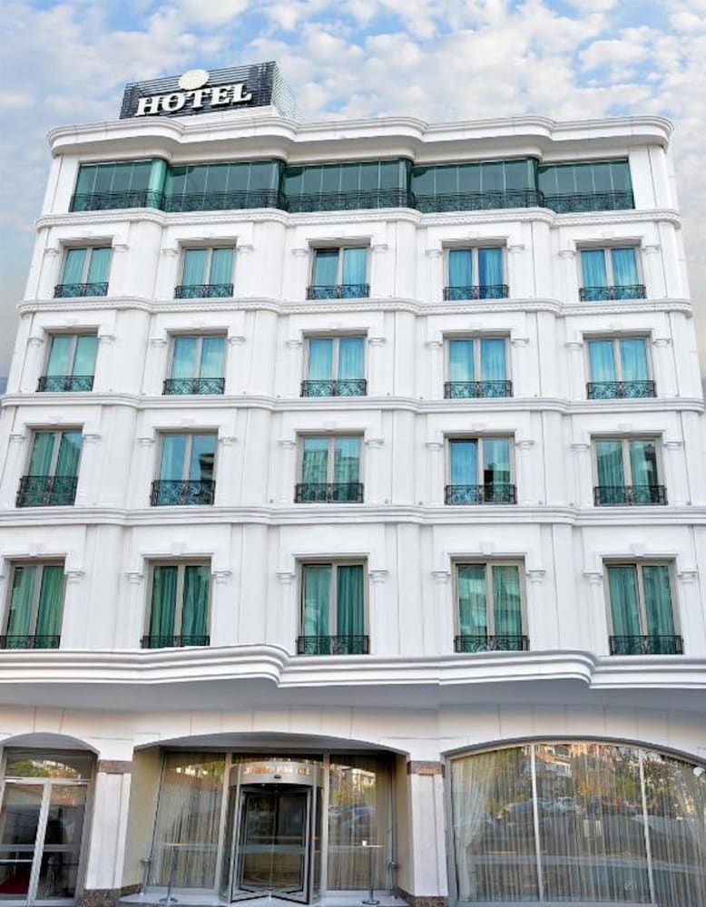 undefined The Grand Mira Hotel 6