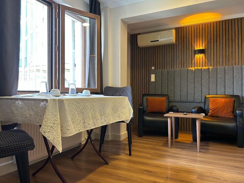 undefined Naila Hotel 7