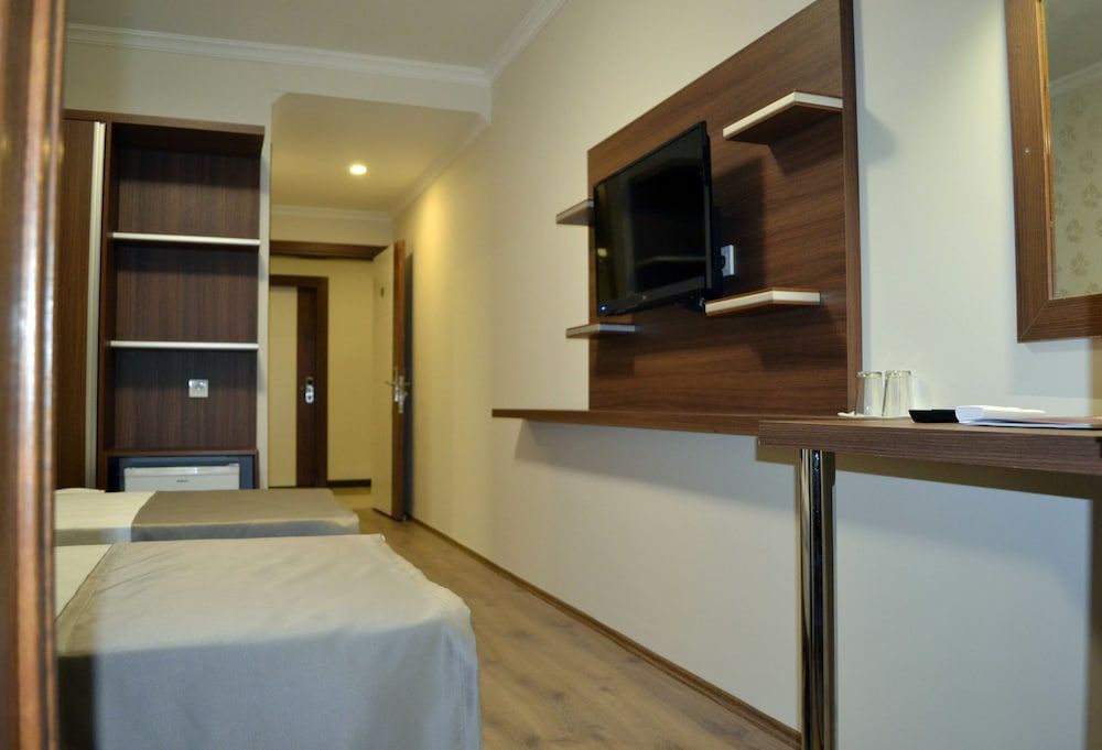 Gulluk Life Hotel Economy Twin Room 3