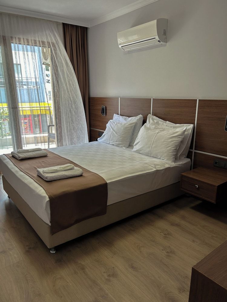 Gulluk Life Hotel Economy Double Room 10