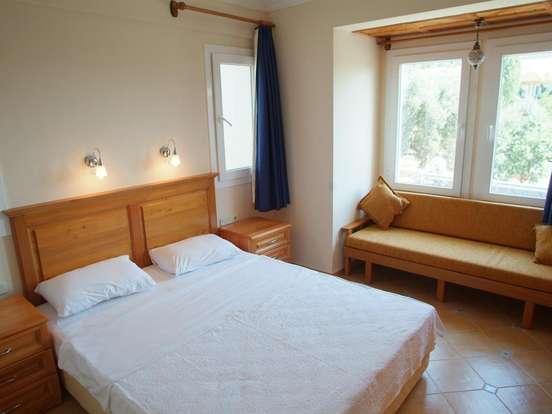 Deluxe Two-Bedroom Apartment