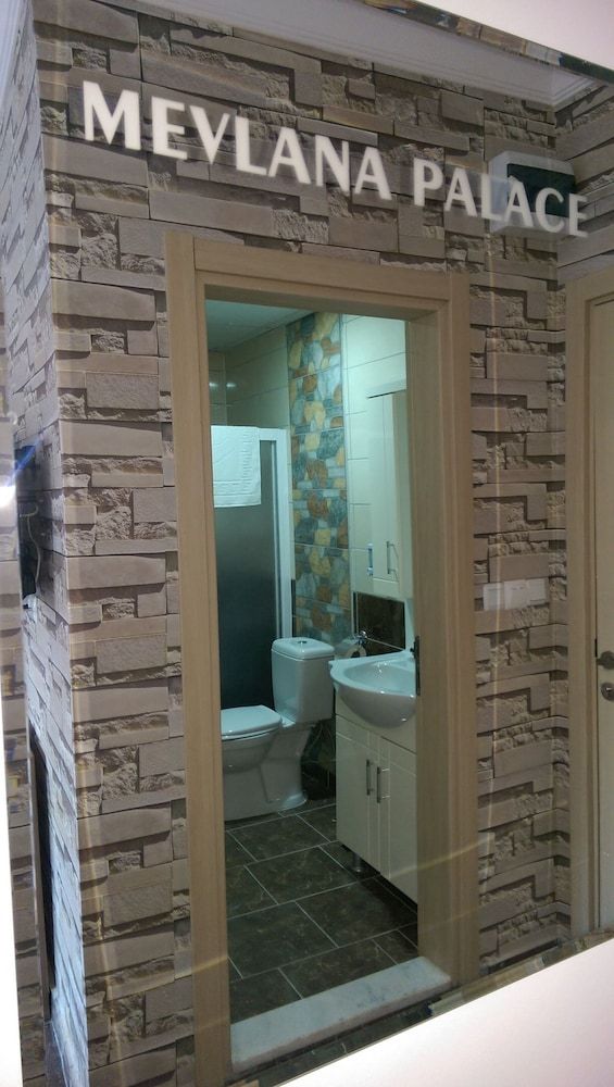 Mevlana Palace Standard Triple Room, City View 4