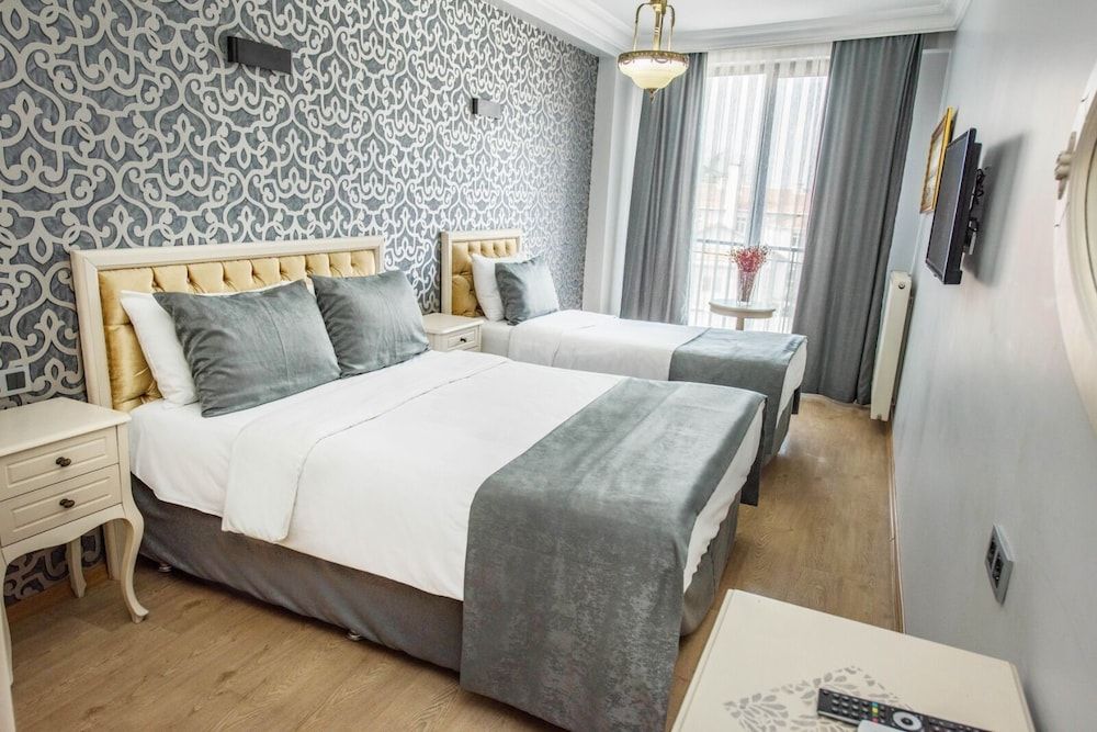 undefined Pera Life Premium Hotel 5