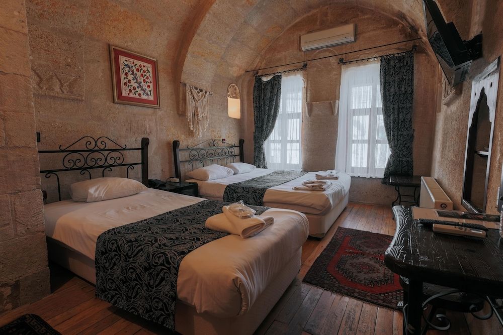 undefined Century Cave Hotel
