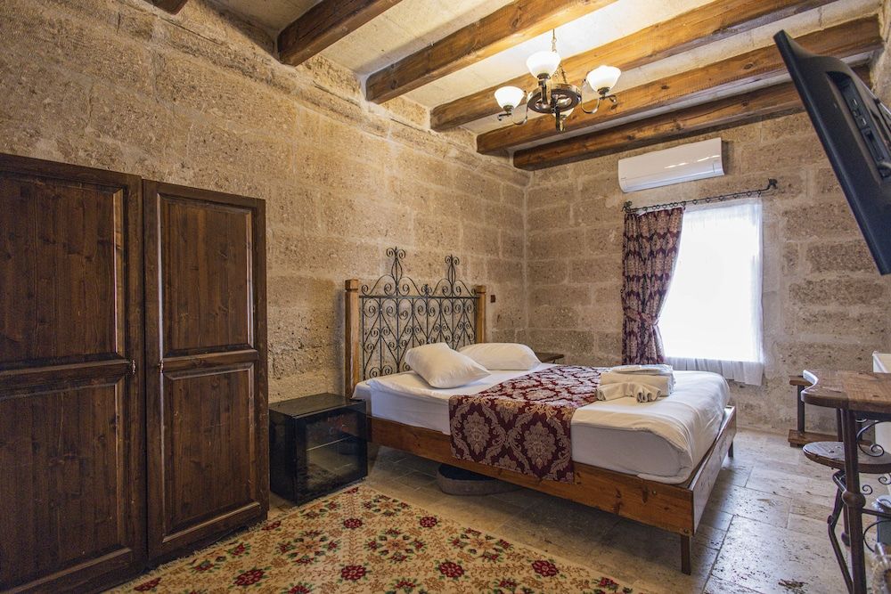 Century Cave Hotel Standard Double Room 6