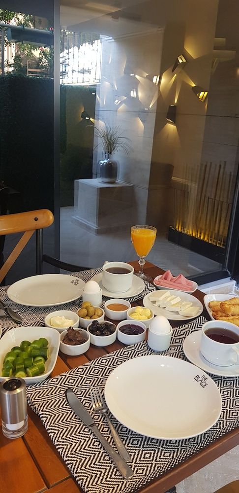 undefined The Place Hotel 8