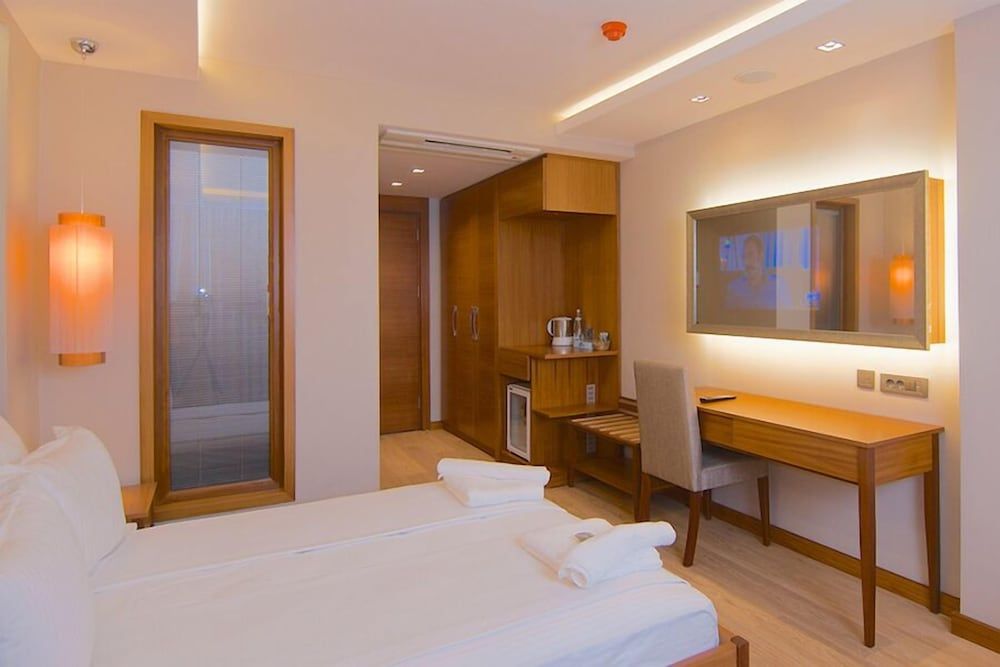 undefined Marisol Boutique Hotel 8