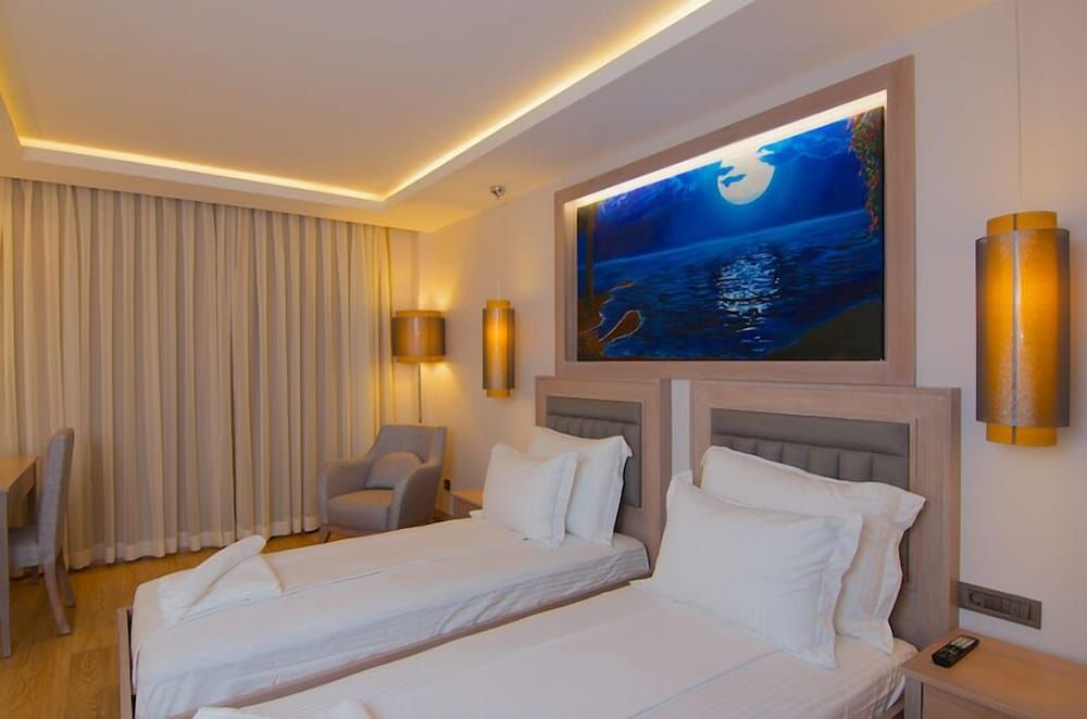 undefined Marisol Boutique Hotel