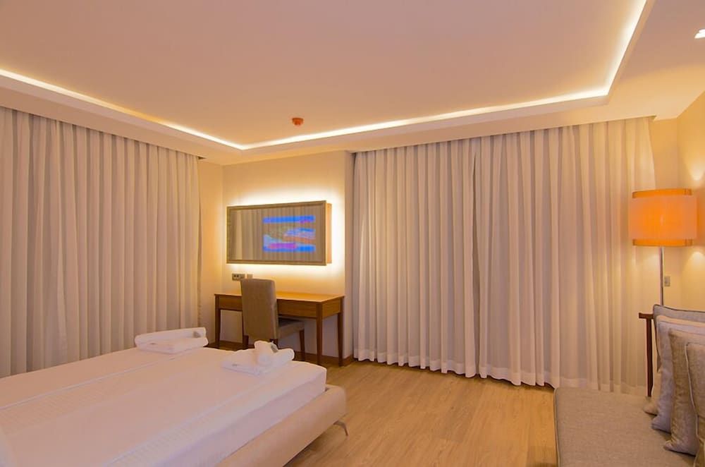 undefined Marisol Boutique Hotel 10