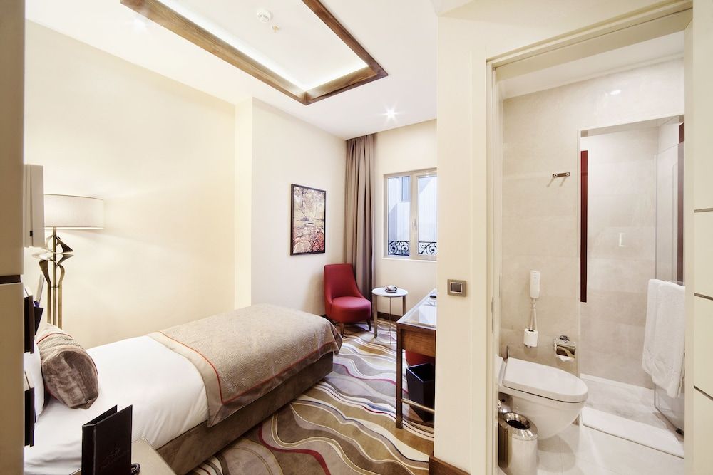 undefined Grand Hotel De Pera