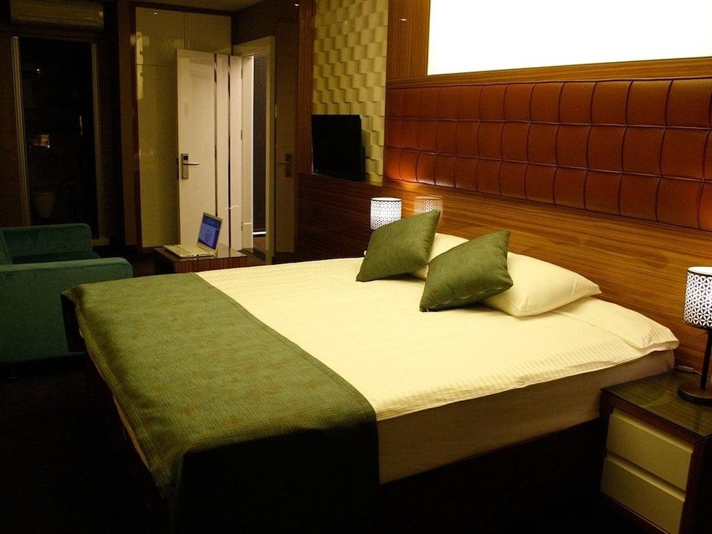 Continent Hotel Ataşehir Deluxe Room, 1 Double Bed 4