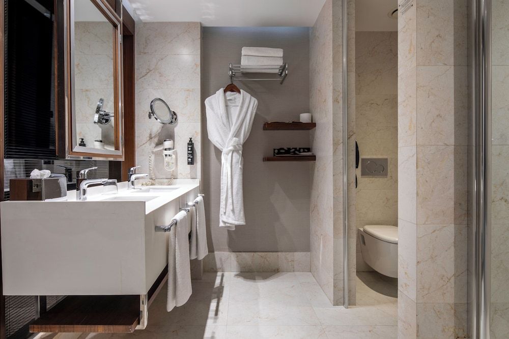 undefined Grand Harilton Hotel 8