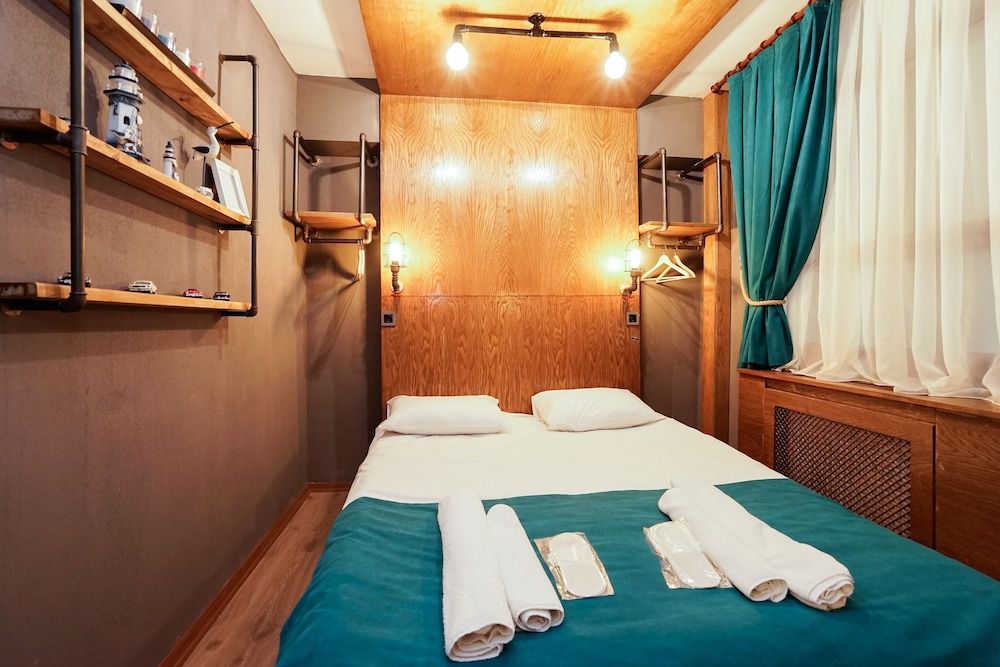 Cube Suites Family Suite, 1 Bedroom 5