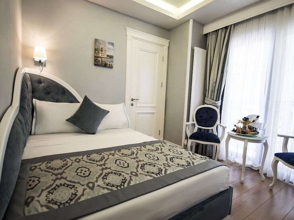 Antusa Palace Hotel & Spa Economy Double Room 2