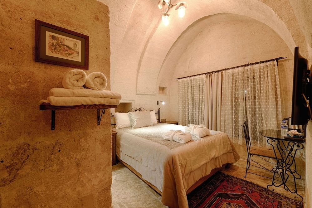 Taskonak Hotel Standard Room 4