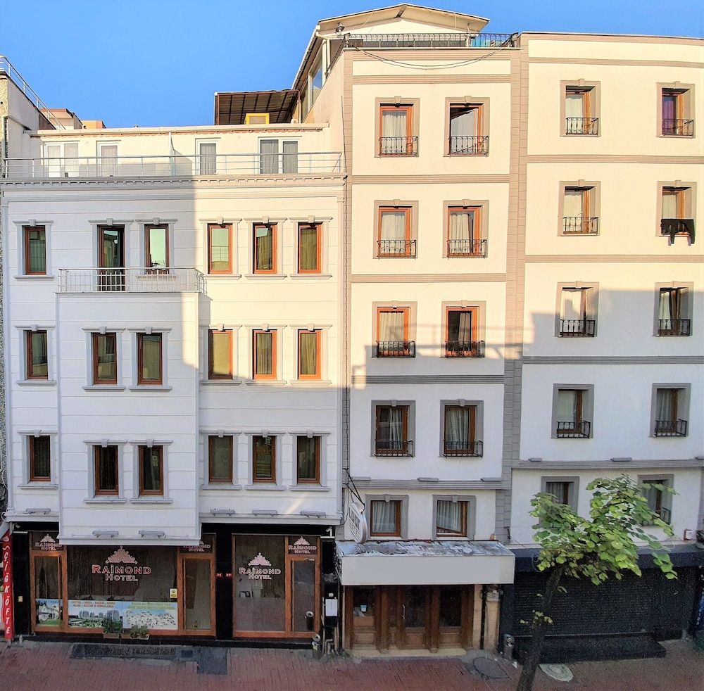 undefined Raimond Hotel 6