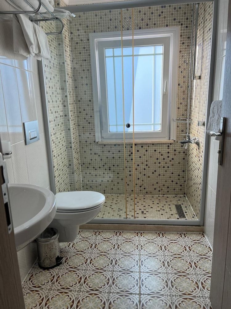 Sultanahmet Inn Hotel Economy Twin Room, 2 Twin Beds 9