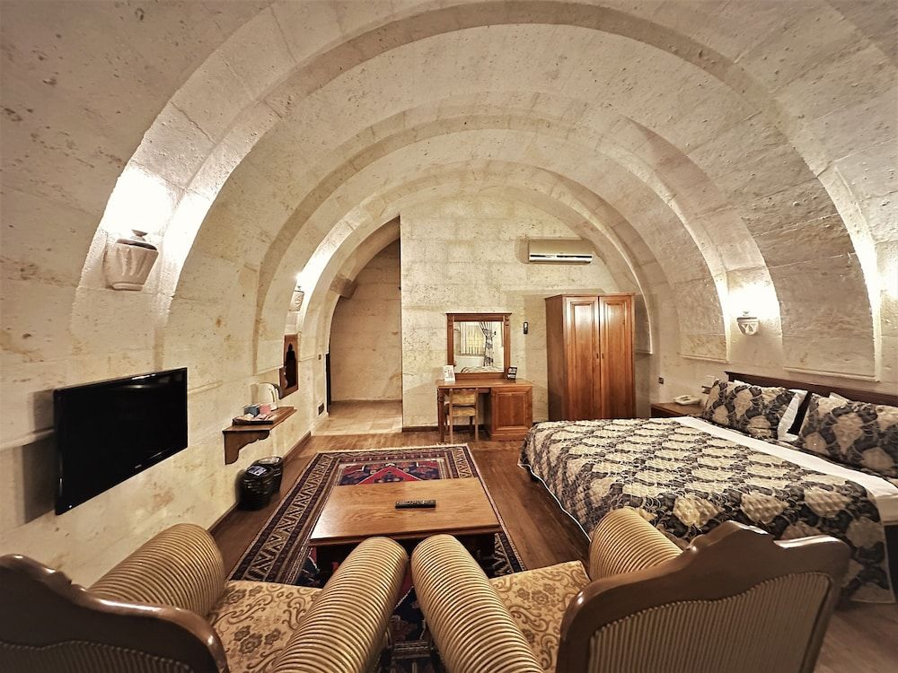 Stone House Cave Hotel Deluxe Double Room 2