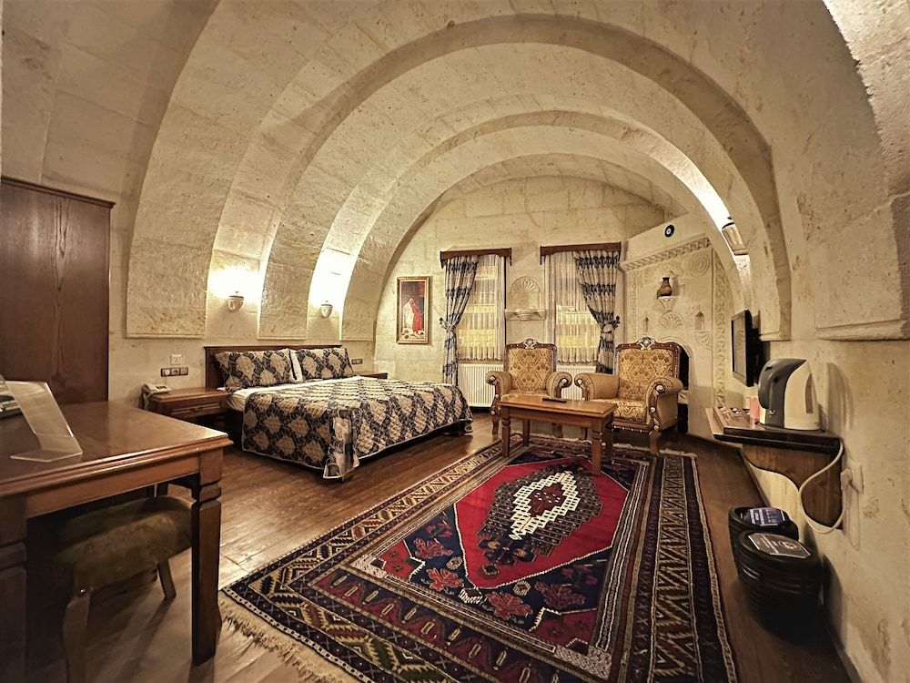 Stone House Cave Hotel Deluxe Double Room 3