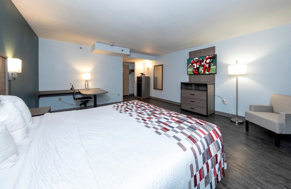 Superior Room, 1 King Bed (Smoke Free)