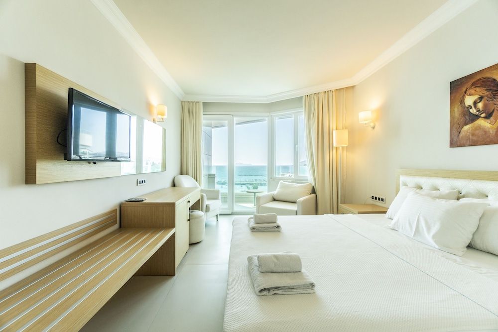 Dragut Point South Hotel