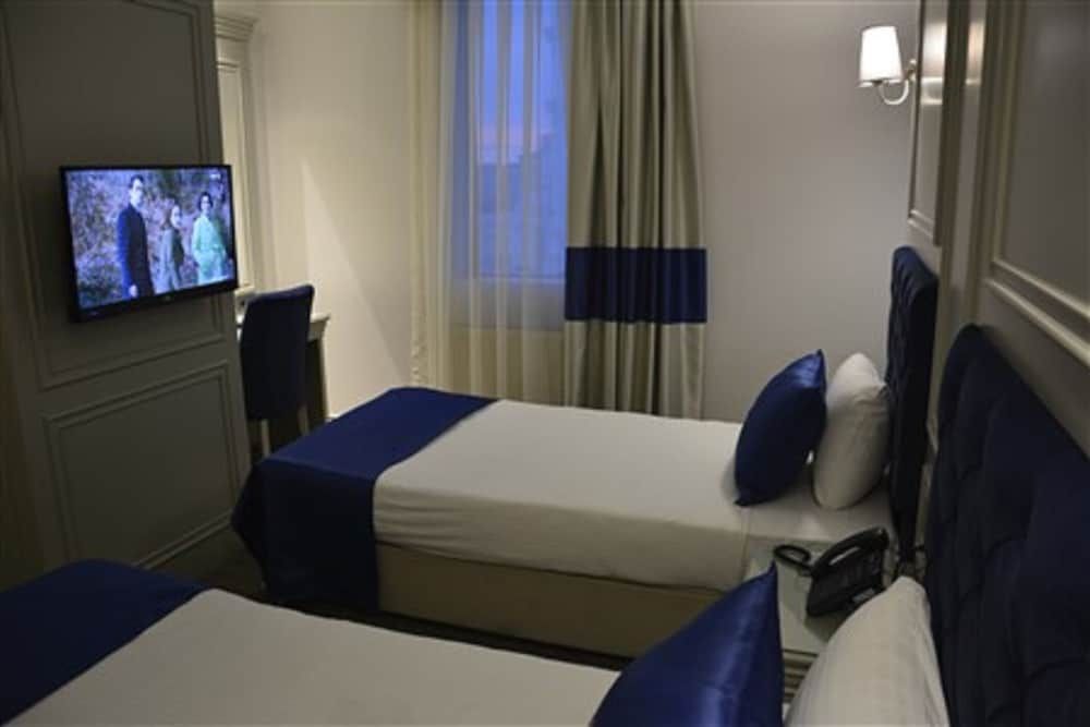 Sarissa Hotel Standard Double or Twin Room 6