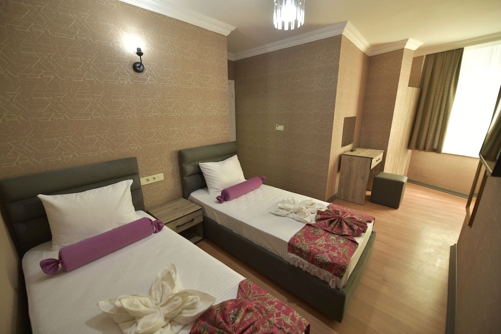 Omega Luxx Hotel - Boutique class Family Room 6