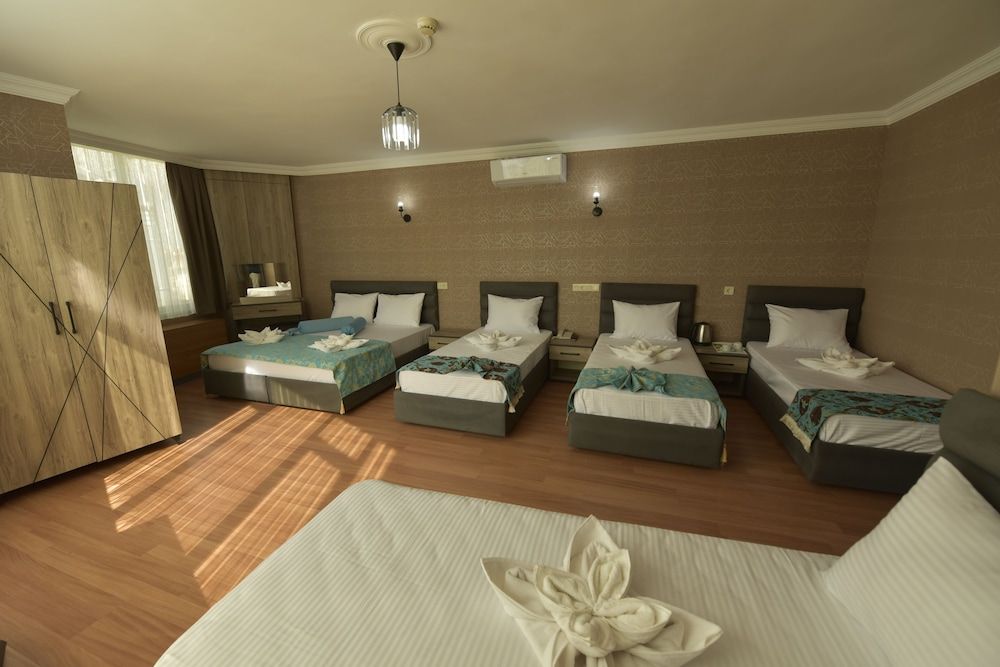 Omega Luxx Hotel - Boutique class Family Room 17