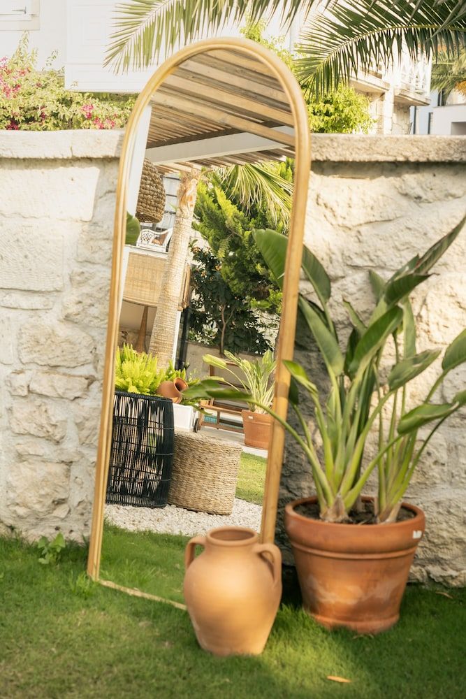 undefined Art Alacati 10